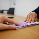 Tabella delle nuove soglie ISEE 2025 per accesso ai bonus economici.