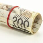 Grafico che illustra le modifiche fiscali sui buoni fruttiferi postali dal 2026 per i risparmiatori.